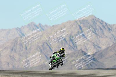 media/Dec-01-2025-Moto Forza (Mon) [[2daa91e15f]]/3-Beginner Group/Session 4 Turn 9/